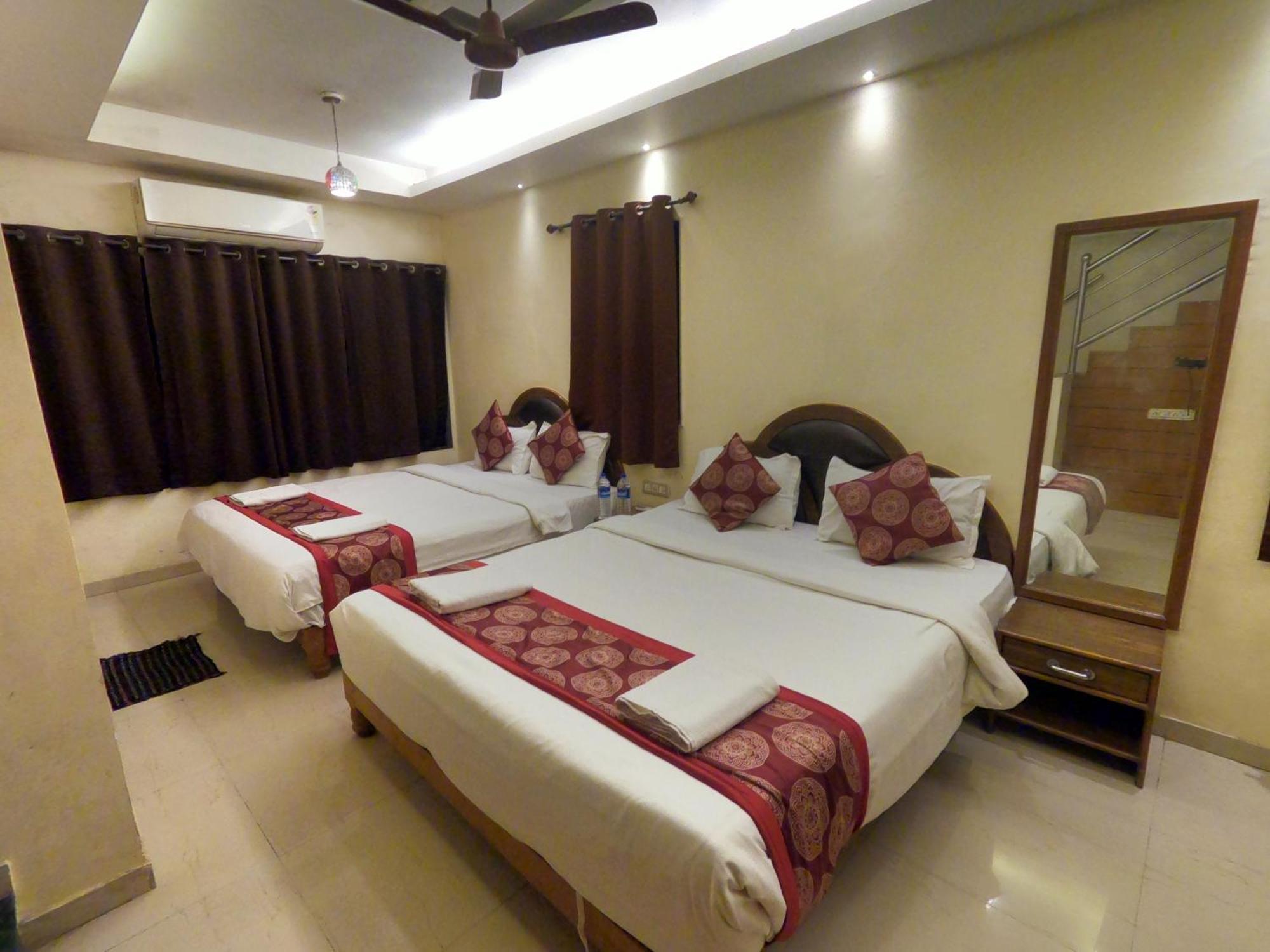 Hill Forest Resort Lonavala Esterno foto