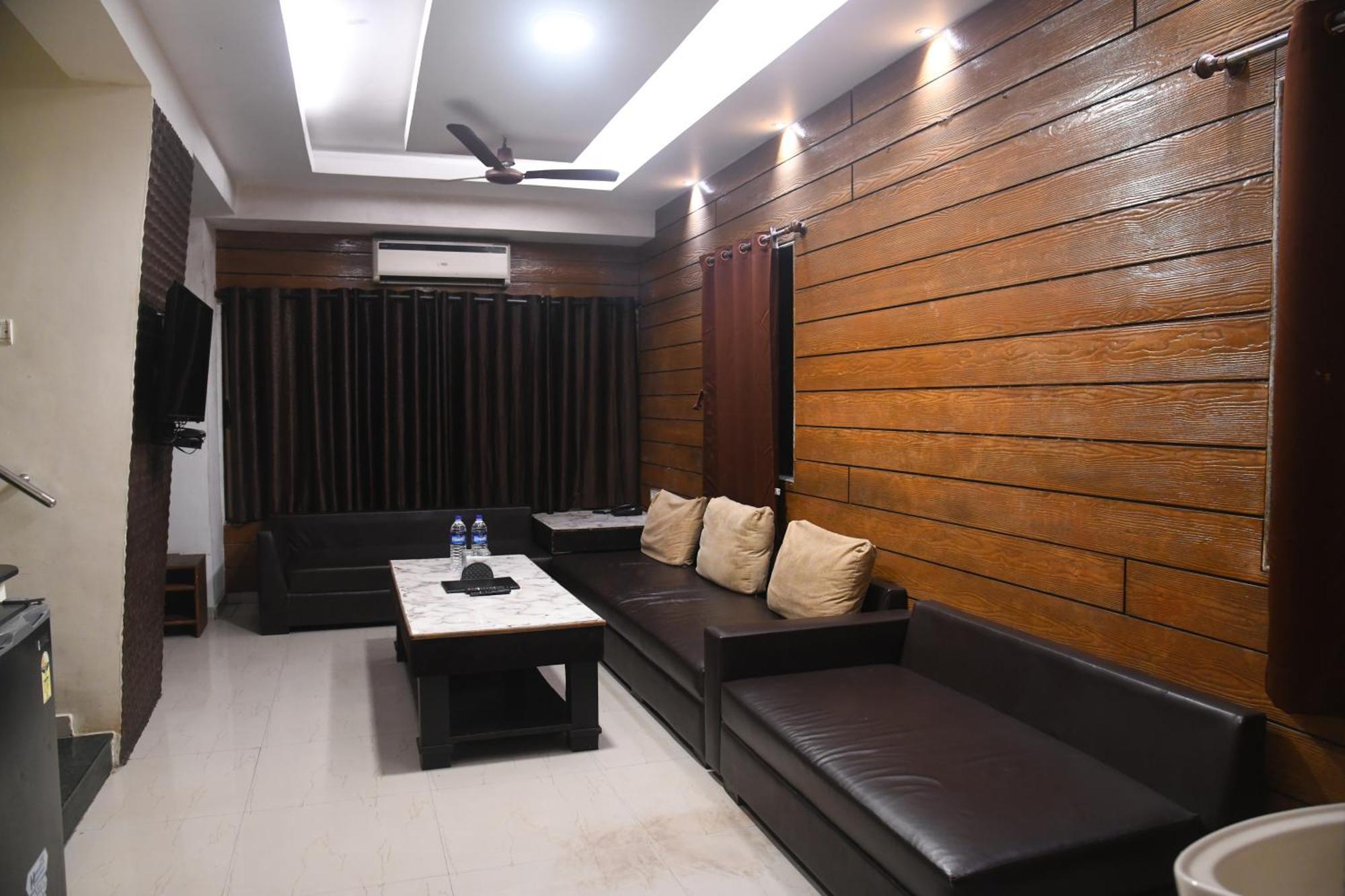 Hill Forest Resort Lonavala Esterno foto