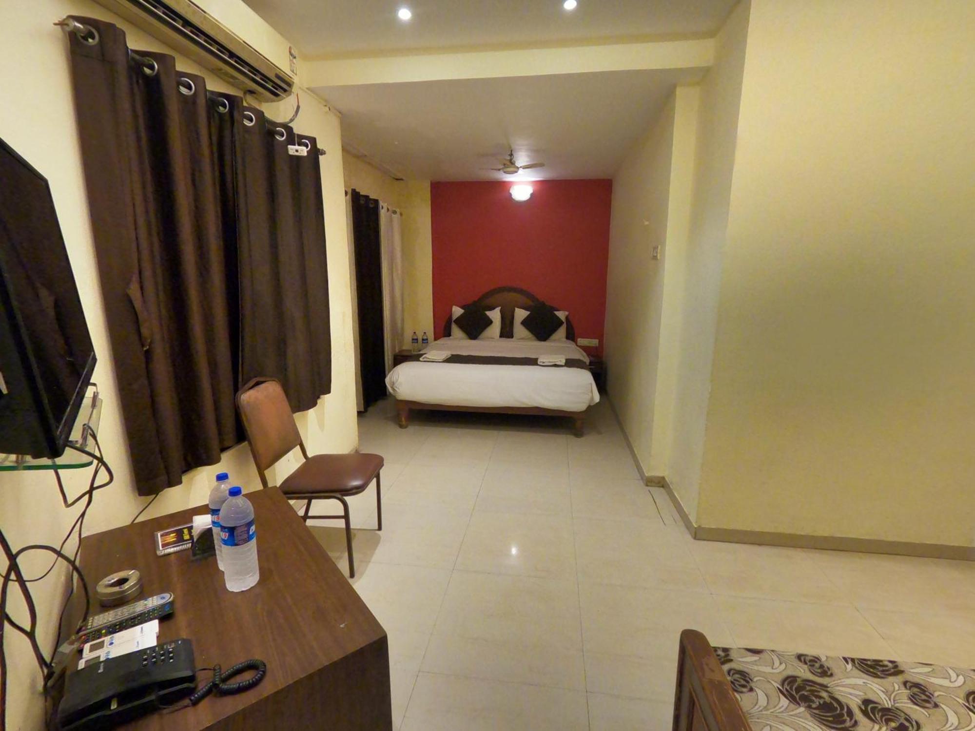 Hill Forest Resort Lonavala Esterno foto