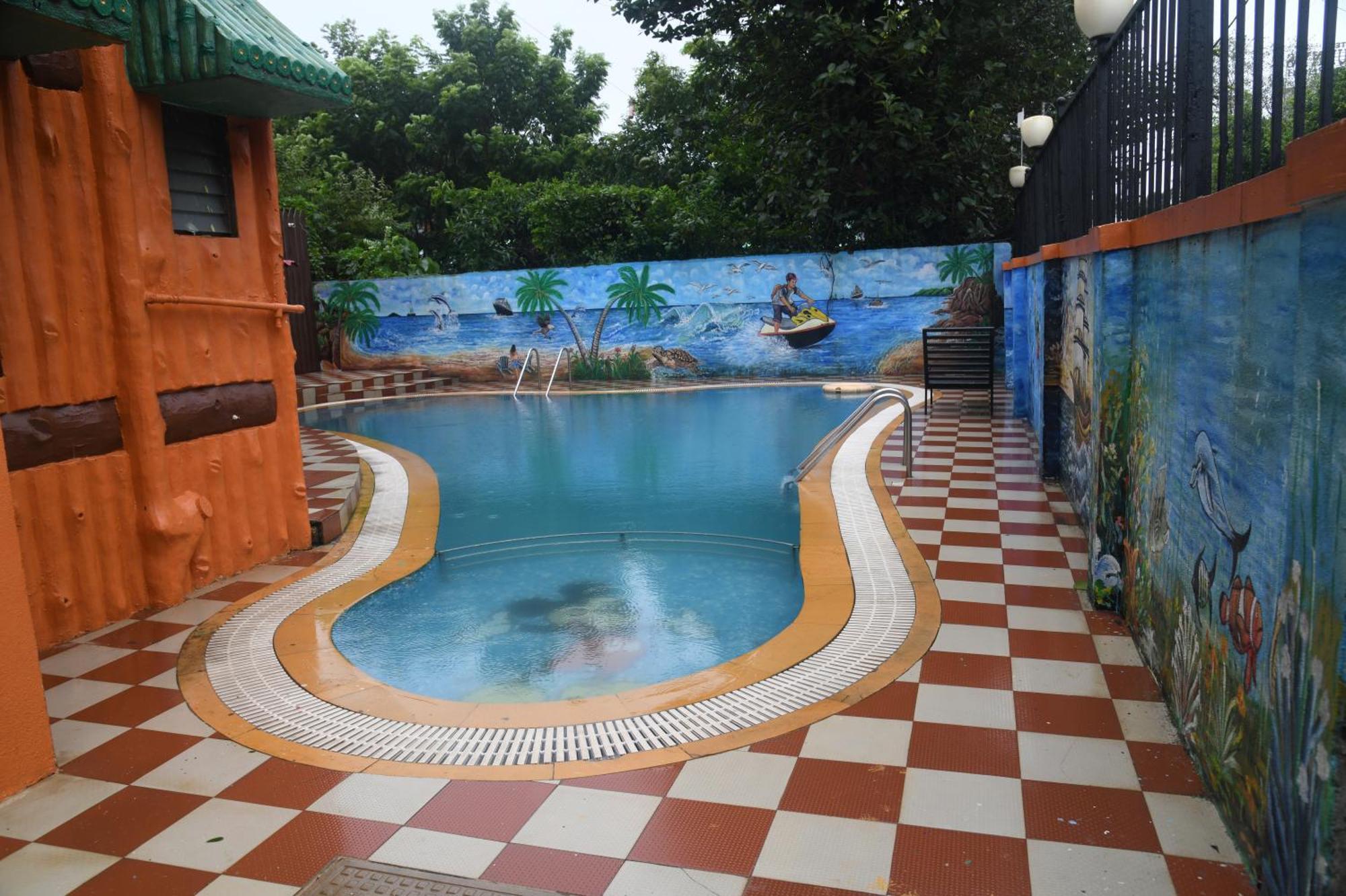 Hill Forest Resort Lonavala Esterno foto