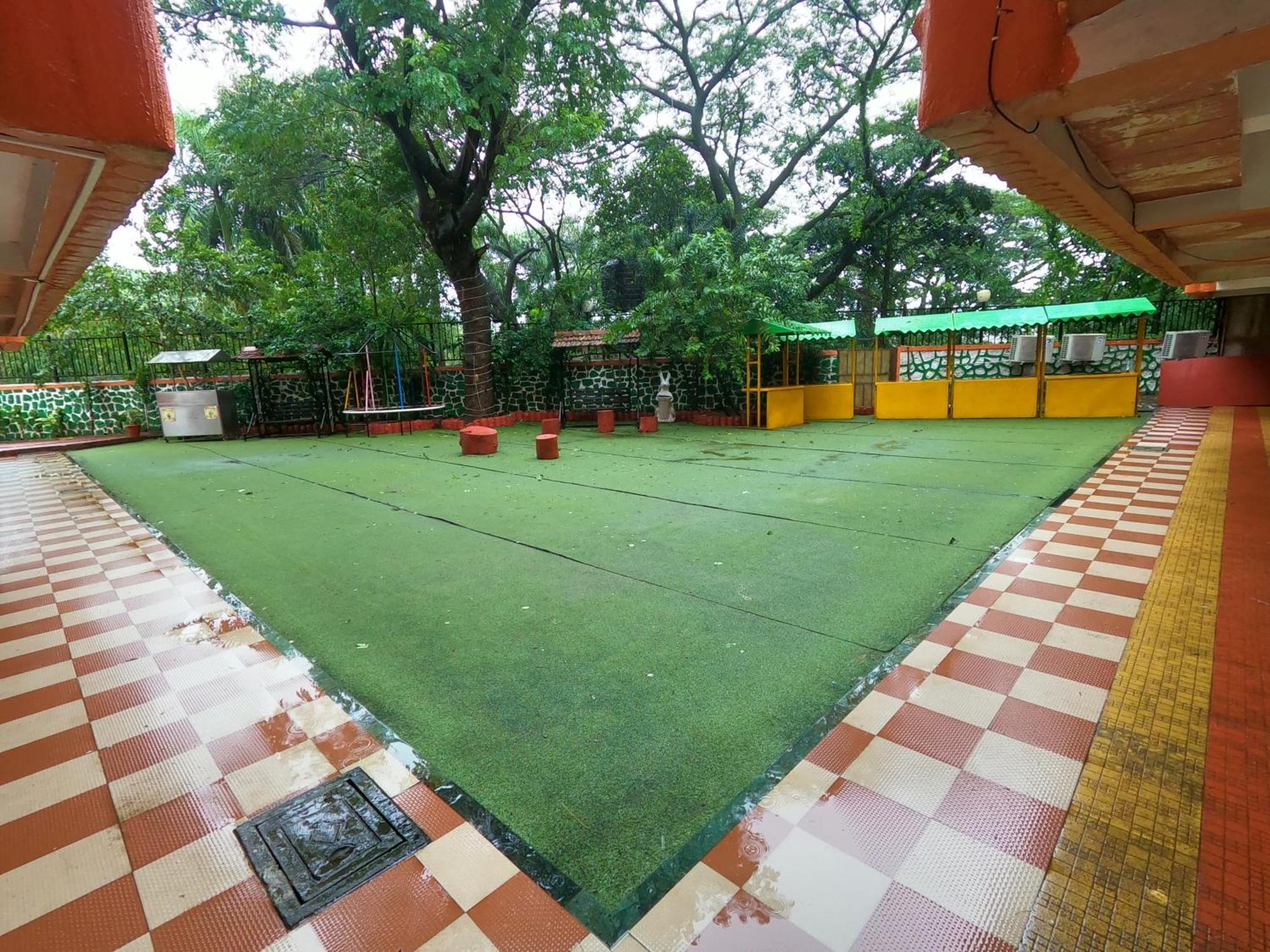 Hill Forest Resort Lonavala Esterno foto